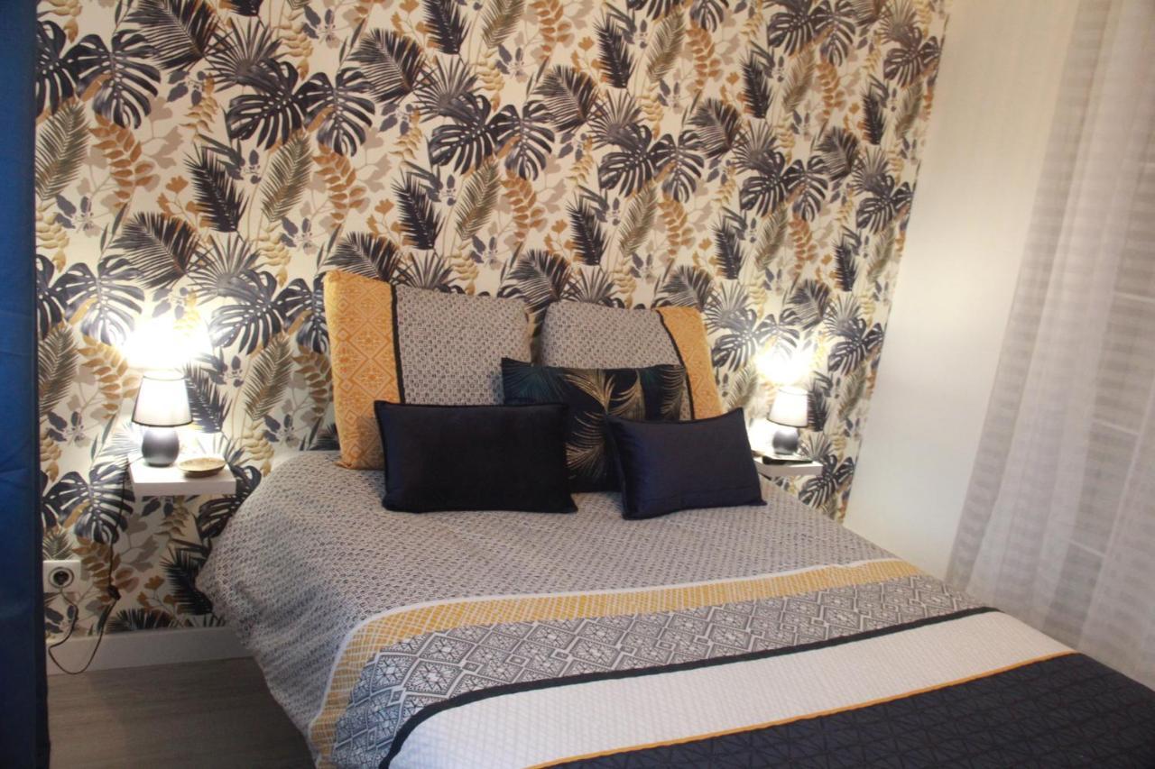 Ondine: Hillside With Pool And Parking In Nice